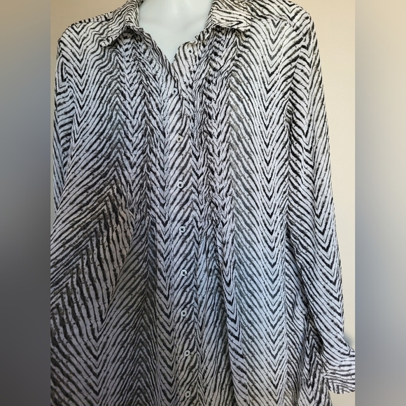 Christina Black and White Striped Button Down Blouse, Size Large - Picture 2 of 7